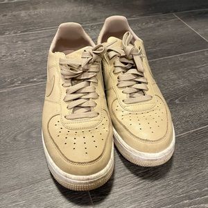 Nike AF1 Tan